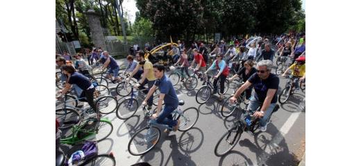 Milano e la manifestazione della Rete Mobilità Nuova